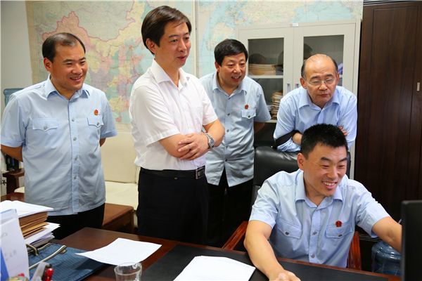 �������Ժ���������ִ���ѡ�ר��Ѳ����...